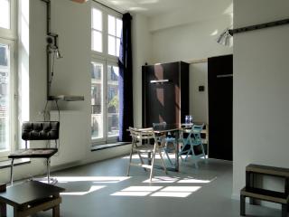 LABnul50 self check-in hotel Groningen - Groninga - 4