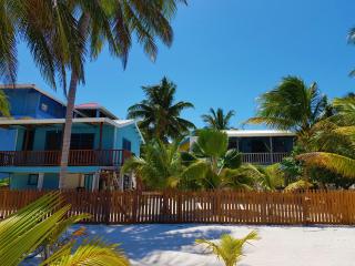 Carolyn's House - Caye Caulker - 9