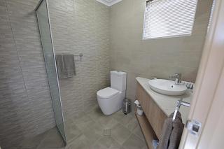 Lakeview Apartments - 7