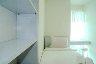 Scandinavian Style 2BR Apartment Woodland Park Residence By Travelio - Giacarta - 4