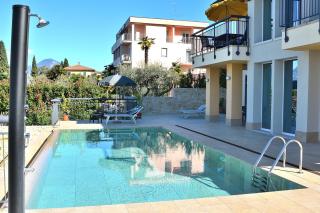 South Apartment With Pool - Torri del Benaco - 6