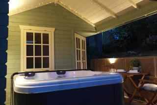 Ashford house 'The Snug' private hot tub - Fylingthorpe - 8