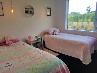 House In The Heights - Taupo - 1