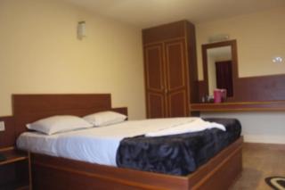 Nook Residency - Ooty - 3