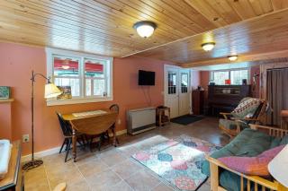 Bobcat Cabin - 2