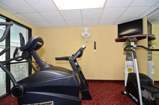 Best Western Waukesha Grand - 9