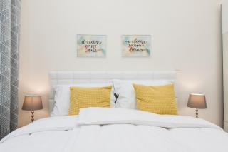 Luxury Main Square Apartments - 3