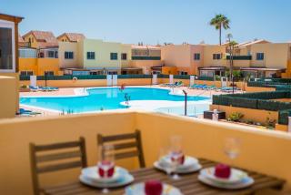 Apartment Delfines Sand Corralejo By Holidays Home - Corralejo - 2