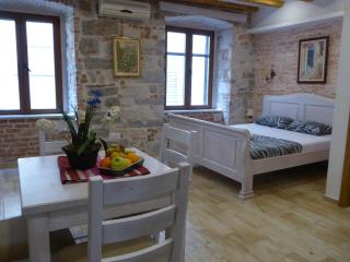 Apartments Đukić - Kotor - 0