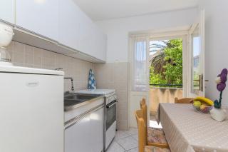 Apartman u centru Makarske - Makarska - 7