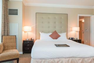 True 1BR Balcony Suite with Strip View at MGM Signature - 9