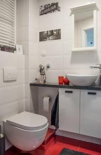 Drop (in) Apartment - 1