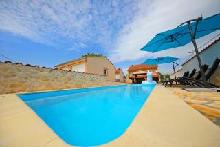 Holiday Home Luka Pridraga - Pridraga - 9