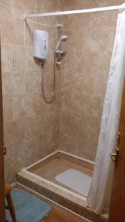 Castleton - Just for Adults - 3