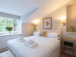 14 Vineyard Street - Winchcombe - 9