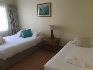 Koala Beach Resort Cairns - Cairns - 6