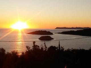 Captain Mike's Villa II - 5