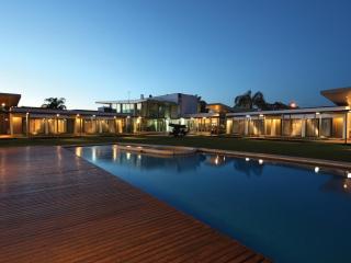 Hotel Camberland - Pilar - 0
