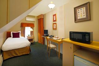 Victoria's Mansion Guest House - 4