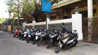 24/7 Bed & Breakfast - Jimbaran - 3