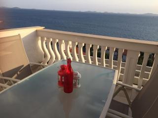 Apartmani Silvano - Murter - 6