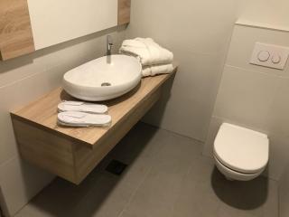 16 Lakes Guesthouse - Grabovac - 8