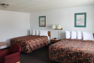 Budget Host Crestview Inn - Sault Ste. Marie - 8