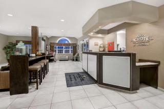 Microtel Inn & Suites by Wyndham Williston - 8