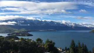 Modern Luxe House with Magnificent View - Queenstown - 7