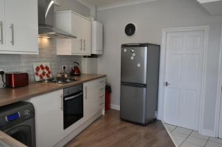 Adelaide Apartments - 4