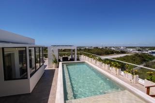 Zulim Condo - 302 - 9