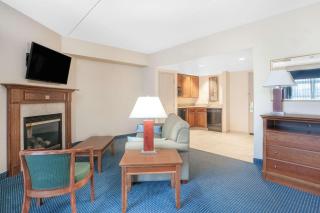 Wingate by Wyndham Ellicottville - 1