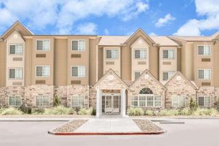 Microtel Inn & Suites by Wyndham - 0