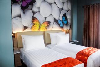Premiere Hotel Tegal - Tegal - 9