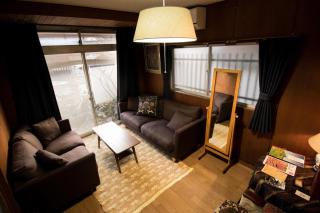 Jizo House - 8