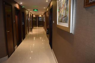 Emirates Plaza Hotel - 6