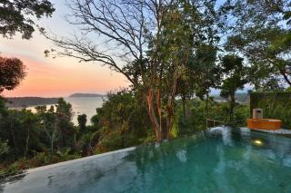 Ambong Pool Villas - Private Pool - 9