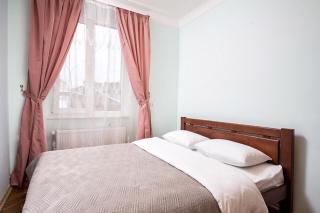 UKRAINIAN HOUSE апартаменти на Площі Ринок - Lviv - 0
