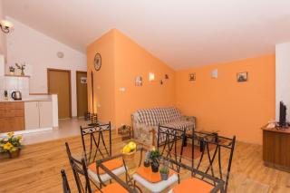 Mia - Kaštela - 3