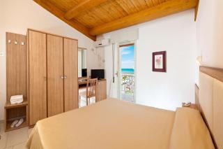 Hotel Saint Tropez SPA & Restaurant - Lido di Savio - 1