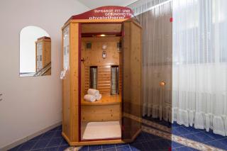 Kurhotel Unter den Linden - Bad Füssing - 1