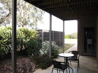 Swan Lake Guest House - Ventnor - 7