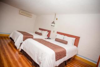 Howard Johnson by Wyndham Morelia Calle Real - Morelia - 4