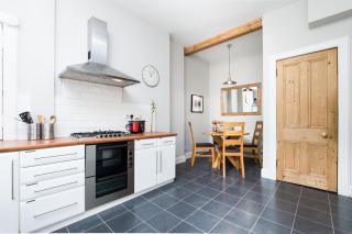 Beautiful, Traditional 2 Bedroom Main Door Flat - Edinburgh - 5