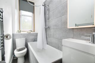 Beautiful, Traditional 2 Bedroom Main Door Flat - Edinburgh - 3