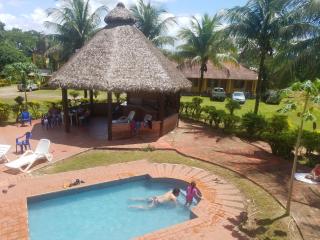 Cesar's Tropical Hotel - Villa Tunari - 9