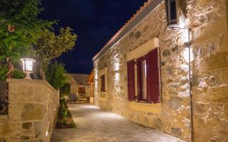 PRIVATE Sapphiros Villa - 1