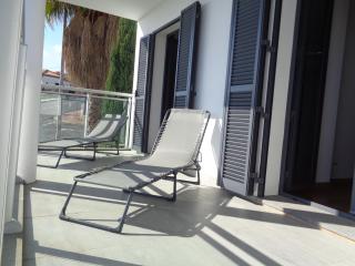 Paradisus Family Apartment in a Private Condo with Swimming Pool - Caniço - 1