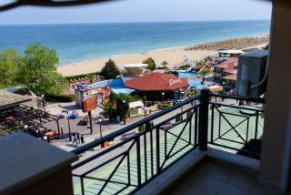 Sea View Rental Front Beach - Golden Sands - 6