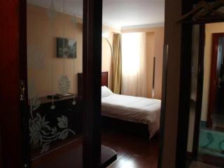 GreenTree Inn Jiangsu ZhenJiang Jurong New Bus Station Express Hotel - 7